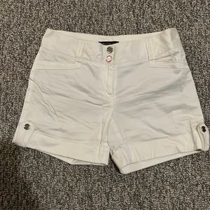 White House Black Market, Size 00